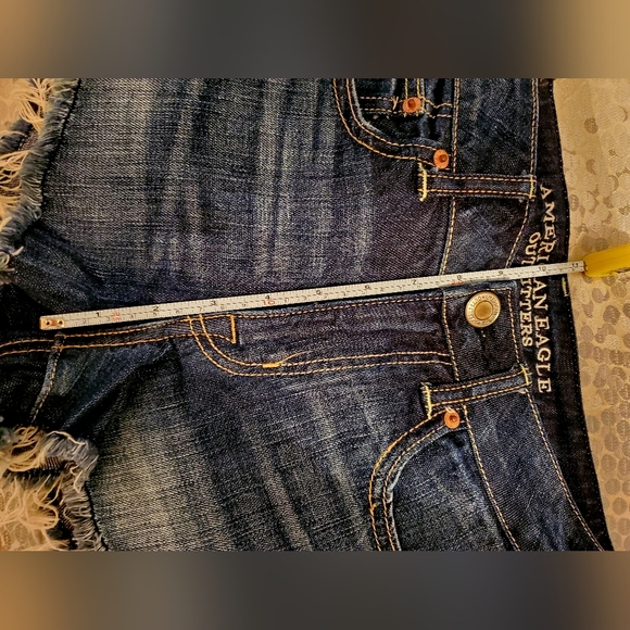 Women's American Eagle Dark Wash Denim Shorts - Picture 9 of 9